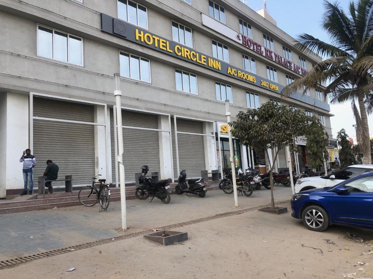 Hotel Circle Inn Ahmedabad Exterior photo